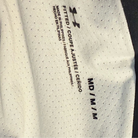 Under Armour Black and White Athletic Shorts Lightweight Breathable - Picture 3 of 5